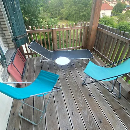 Apartment Coquet Avec 3 En Face Des Pistes De *